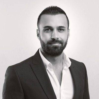 Burak Bilgiç, kurucu, portre